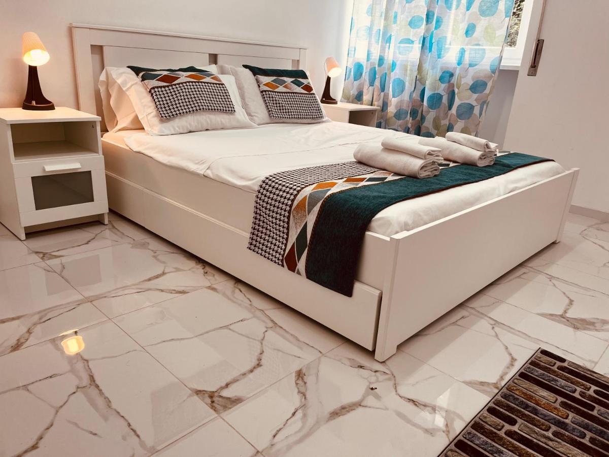 A&J San Pietro Suite Rome Luaran gambar